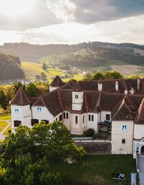 Blick auf das Schloss Kornberg | Matthew Nelson