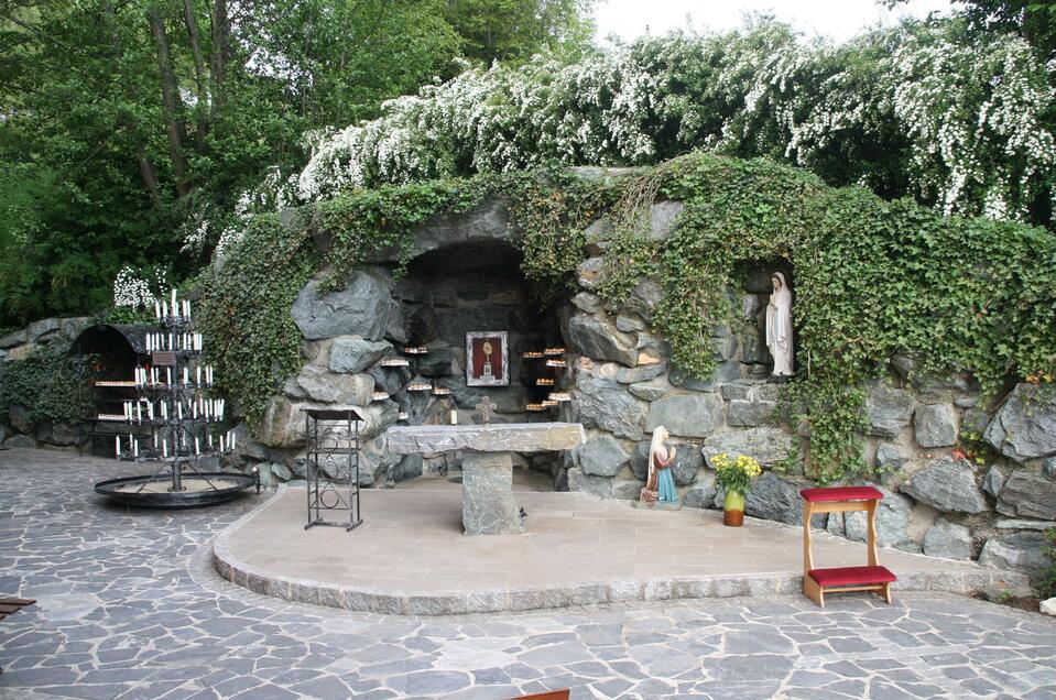 Lourdes grotto in Unterlamm - Impression #1 | © Silvia Pail